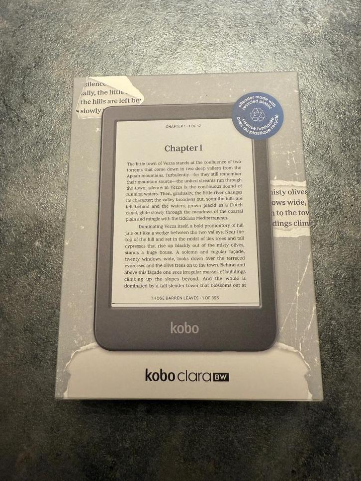 Kobo Clara bw splinternieuw, Computers en Software, E-readers, Nieuw, 6 inch of minder, 8 GB, Bluetooth, Touchscreen, Wi-Fi, Ophalen of Verzenden