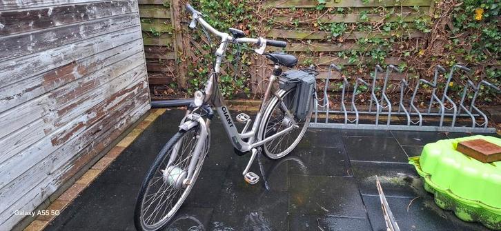 Giant Twist electrische fiets, Fietsen en Brommers, Elektrische fietsen, Gebruikt, Giant, Minder dan 30 km per accu, Ophalen