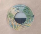 Bellamy Brothers Satin Sheets & Let your love flow single 76, Ophalen of Verzenden, Zo goed als nieuw, 7 inch, Single