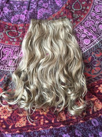 Nieuwe blonde synthetische clip extensions 55cm nu 39,99€