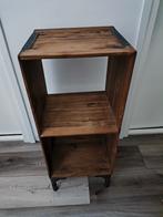 Houten kastje, Huis en Inrichting, Kasten | Dressoirs, Ophalen, Met plank(en), 50 tot 100 cm, Zo goed als nieuw