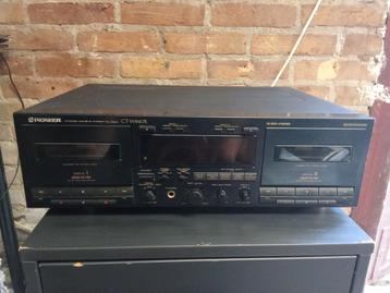 Pioneer Dubbele Cassettedeck CT-W840R beschikbaar voor biedingen