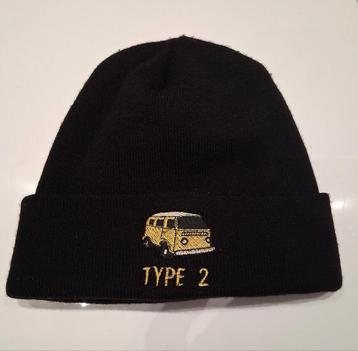 Zwarte muts met VW bus Type 2 borduring beschikbaar voor biedingen