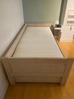 Life time uitschuifbaar bed met lattenbodem en matrassen, 90 cm, Gebruikt, Eenpersoons, Wit