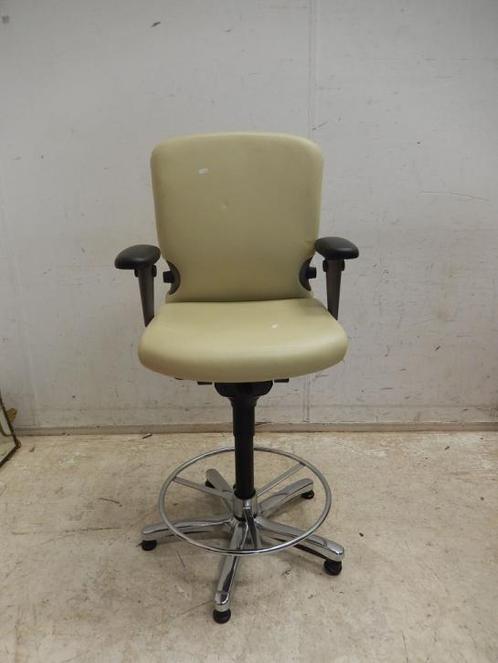 Comforto 77 bureaustoel, Huis en Inrichting, Bureaus, Gebruikt