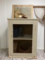 Grote vliegenkast, Ophalen