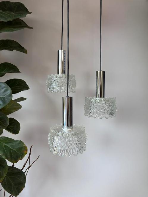Vintage Glazen Tulp-Vormige Cascade Hanglamp, Huis en Inrichting, Lampen | Hanglampen, Zo goed als nieuw, 50 tot 75 cm, Glas, Metaal