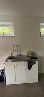 Net keukenblok | rvs blad | moet weg, Huis en Inrichting, Keuken | Complete keukens, Ophalen, Zo goed als nieuw, Wit, Enkelwandige keuken