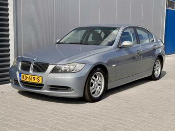 BMW 3-serie 325i Executive | Xenon | Sportstoel | Automaat! beschikbaar voor biedingen