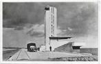 AK Den Oever - Het Monument op de Afsluitdijk, Verzamelen, Ansichtkaarten | Nederland, 1940 tot 1960, Gelopen, Noord-Holland, Verzenden
