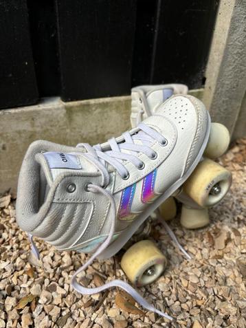 Rolschaatsen kind beschikbaar voor biedingen