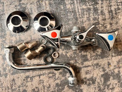 Vintage douche kraan met emmer uitloop… zwaar messing., Doe-het-zelf en Verbouw, Sanitair, Zo goed als nieuw, Kraan, Chroom, Ophalen of Verzenden