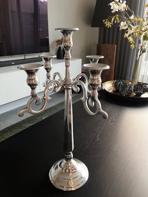 Kaarsen kandelaar 5 armen kleur zilver, Huis en Inrichting, Woonaccessoires | Kandelaars en Kaarsen, Zo goed als nieuw, Kandelaar
