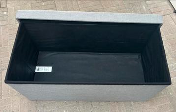 Lichtgrijze Opbergpoef - Tiel beschikbaar voor biedingen