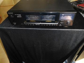 Sony Cassettedeck TC-W290 dubbeldeck.Heeft 4 nieuwe snaren beschikbaar voor biedingen