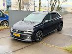 Volkswagen Polo 1.0 TSI 95PK R-Line Automaat Panoramadak Ful, Auto's, Gebruikt, Euro 6, 95 pk, Zwart