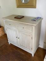 Mooi dressoir, Huis en Inrichting, Kasten | Dressoirs, Ophalen, 100 tot 150 cm, Zo goed als nieuw, 25 tot 50 cm