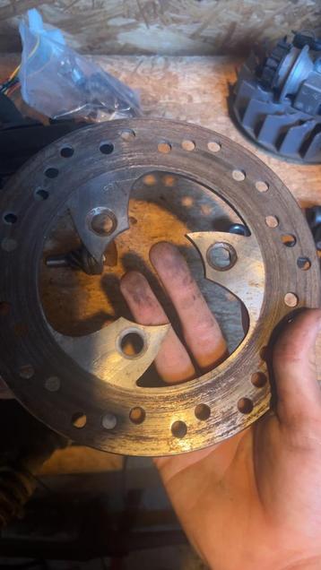 Originele remschijf yamaha beschikbaar voor biedingen