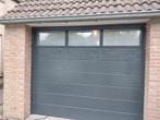 Garagedeur - Grijs - In goede staat, Doe-het-zelf en Verbouw, Deuren en Horren, Ophalen, Garagedeur, Zo goed als nieuw, Glas