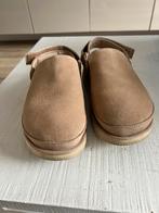 Ugg clomp, UGG, Beige, Zo goed als nieuw, Sandalen of Muiltjes