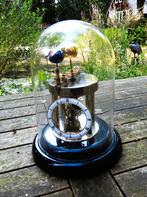 Te koop, in vrijwel nieuwstaat, een Hermle  Astrolabium 2000, Antiek en Kunst, Antiek | Klokken, Ophalen