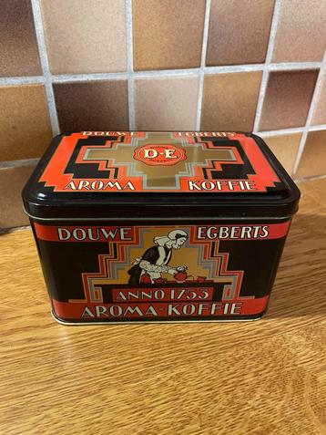 Vintage blikje van Douwe Egberts beschikbaar voor biedingen