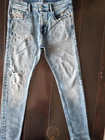 ZGAN DIESEL D-STRUKT SLIM STRETCH DESTROY JEANS SIZE 34/32!! beschikbaar voor biedingen