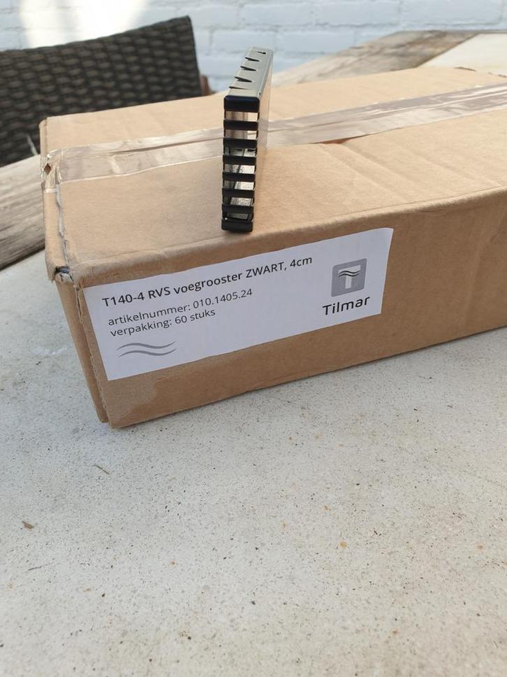 Tilmar Voegrooster Zwart 4cm - Nieuw in Verpakking, Doe-het-zelf en Verbouw, Overige Doe-het-zelf en Verbouw, Nieuw, Ophalen of Verzenden