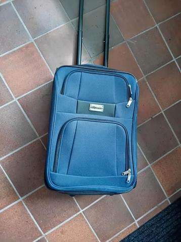 Rolkoffer  beschikbaar voor biedingen