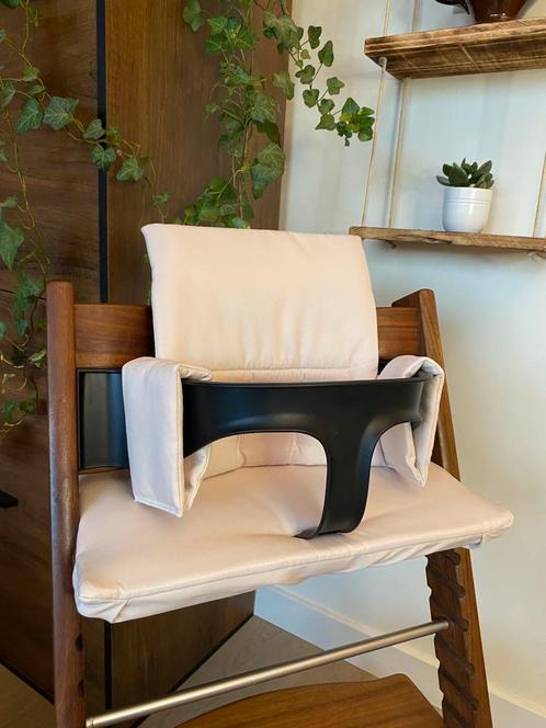 Beige wafel kussenset voor kinderstoel stokke tripp trapp, Kinderen en Baby's, Kinderstoelen, Nieuw, Meegroeistoel, Stoelverkleiner
