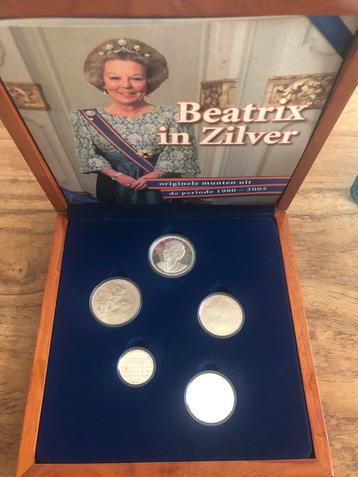 Beatrix in Zilver 1980-2005 beschikbaar voor biedingen