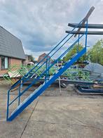 Stalen trap blauw. Hoog 2.32mtr. Nob098, Ophalen, Zo goed als nieuw, 2 tot 4 meter
