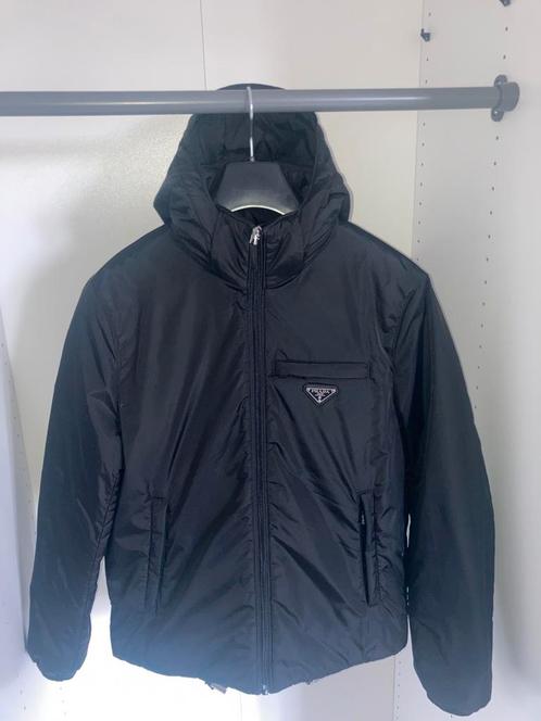Prada jas origineel puffer re-nylon black nieuwstaat, Kleding | Heren, Jassen | Zomer, Zo goed als nieuw, Maat 48/50 (M), Zwart