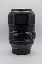 Nikon AF-S 105mm F2.8 G IF-ED VR Micro, Ophalen, Zo goed als nieuw, Macrolens