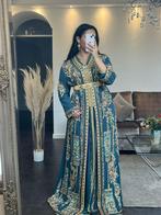 TE HUUR – ZEER EXCLUSIEVE Marokkaanse Takchita / Caftan, Kleding | Dames, Maat 38/40 (M), Blauw, Ophalen of Verzenden, Zo goed als nieuw