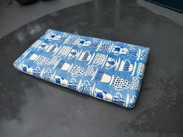 BikeCap fietszitkussen voor achterop Delft Blue kopjes  beschikbaar voor biedingen