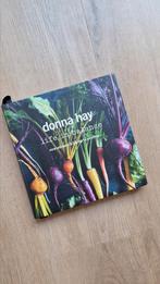 Donna Hay - Life in balance, Ophalen of Verzenden, Zo goed als nieuw