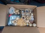 Doos met Kerstballen diverse kleuren, Ophalen, Zo goed als nieuw, Kraal