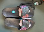 Reef badslippers 37, Kleding | Dames, Schoenen, Ophalen of Verzenden, Nieuw, Sneakers of Gympen
