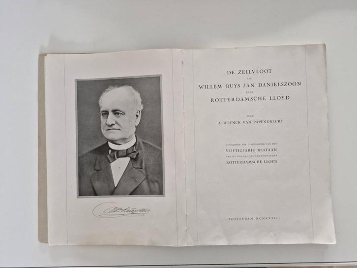 2 Boeken Rotterdamse Lloyd/Willem Ruys, Boeken, Geschiedenis | Vaderland, Gelezen, 20e eeuw of later, Verzenden