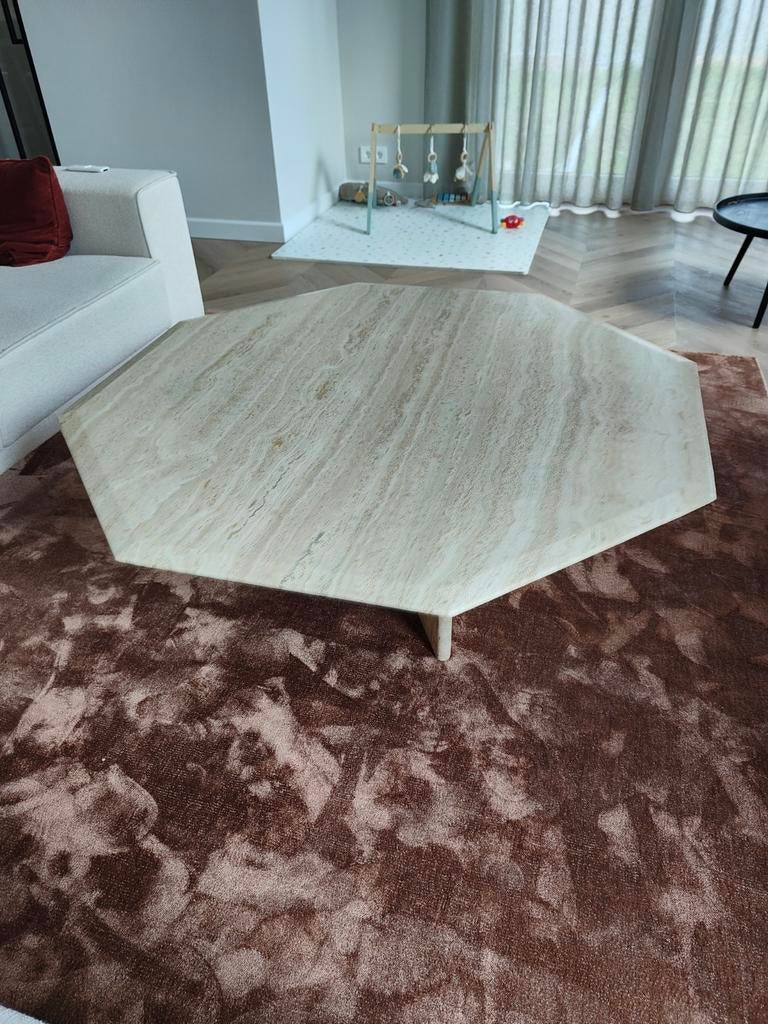 Unieke hexagonale salontafel van travertin, Huis en Inrichting, Tafels | Salontafels, Ophalen, Overige materialen, 50 tot 100 cm