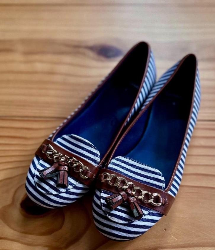 Clarks loafers / ballerina's - Blauw Wit Streep - Maat 39, Kleding | Dames, Schoenen, Zo goed als nieuw, Ballerina's, Blauw, Ophalen of Verzenden