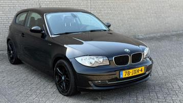 BMW 1-Serie 2.0 116I 3DR 2009 Zwart beschikbaar voor biedingen