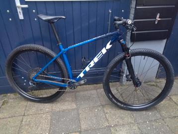 tekoop zgoh Trek procaliber 9.7 carbon MTB 19"/L beschikbaar voor biedingen