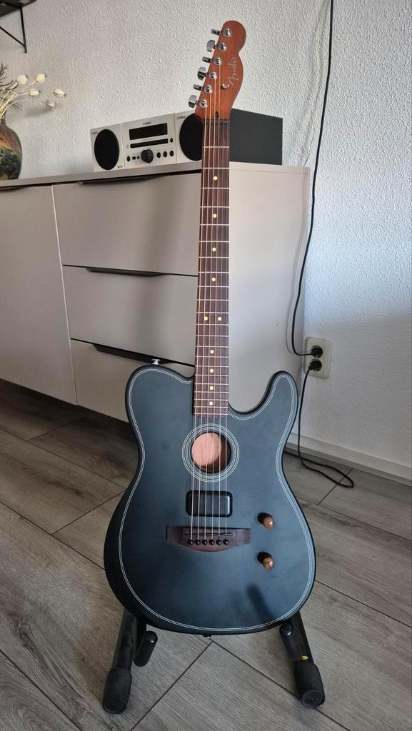 Fender Acoustasonic Telecaster Standard, Muziek en Instrumenten, Snaarinstrumenten | Gitaren | Elektrisch, Zo goed als nieuw, Fender