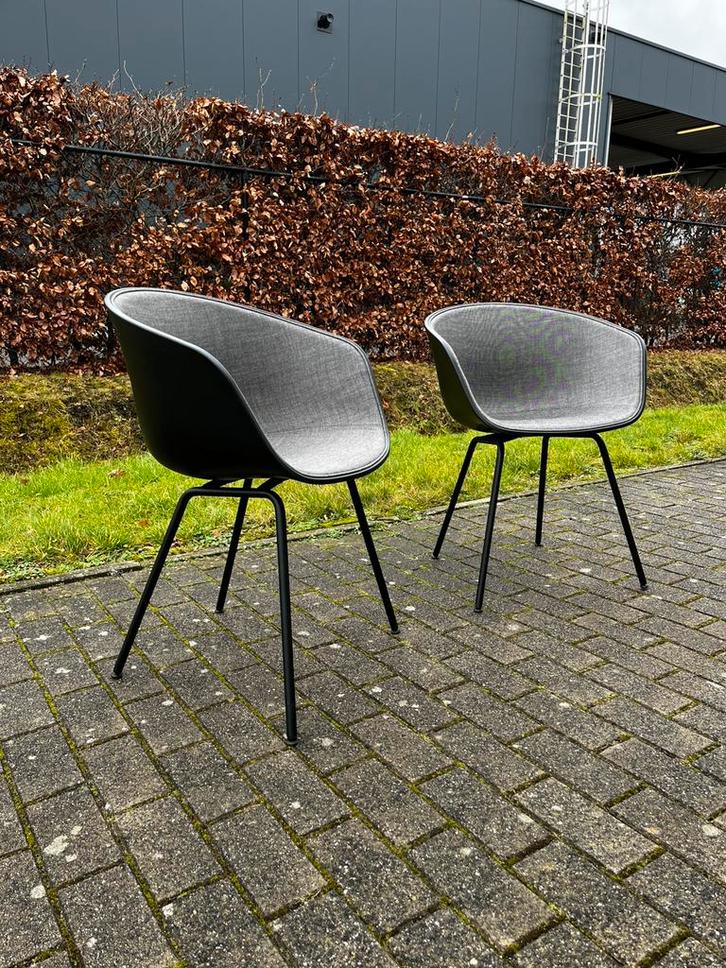 HAY AAC26, Huis en Inrichting, Stoelen, Gebruikt, Twee, Metaal, Stof, Zwart, Ophalen of Verzenden
