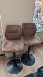 2 cognac barstoelen, in hoogte verstelbaar, Ophalen