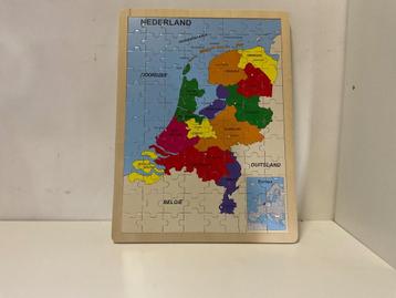 Houten puzzel Nederland  beschikbaar voor biedingen