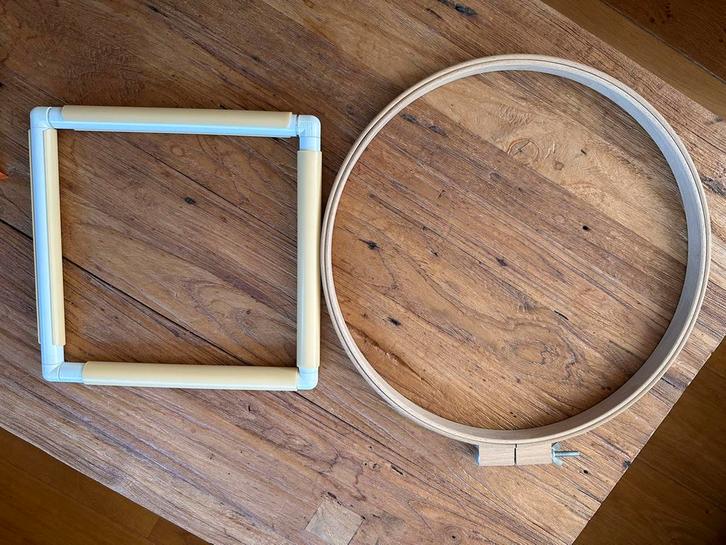 Borduurringen - Hout & Kunststof, Hobby en Vrije tijd, Borduren en Borduurmachines, Zo goed als nieuw, Onderdeel of Toebehoren