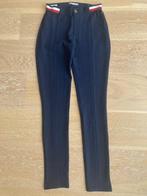 Donkerblauwe tregging broek van Tommy Hilfiger mt. 158/164, Kinderen en Baby's, Kinderkleding | Maat 158, Broek, Meisje, Ophalen of Verzenden